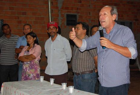 Prefeito se reúne com moradores do Araguaína Sul II