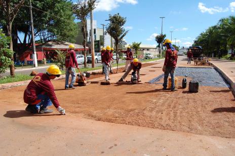 Recuperação e drenagem seguem nas ruas de Araguaína