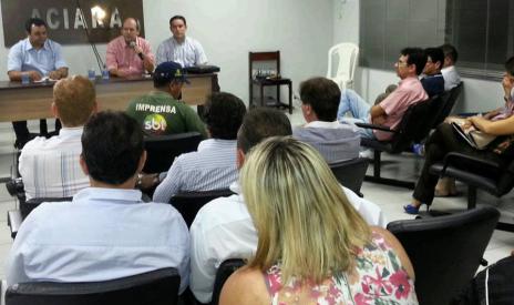 Em reunião com empresários, prefeito fala sobre o ordenamento de trânsito em Araguaína
