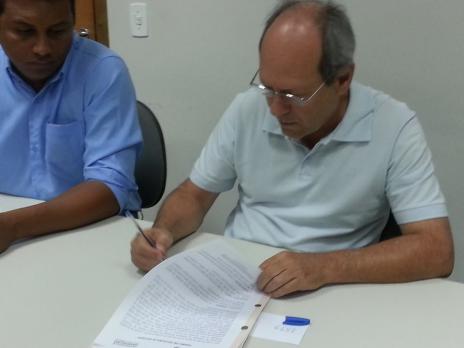 Prefeitura de Araguaína assina termo do Residencial Parque do Lago