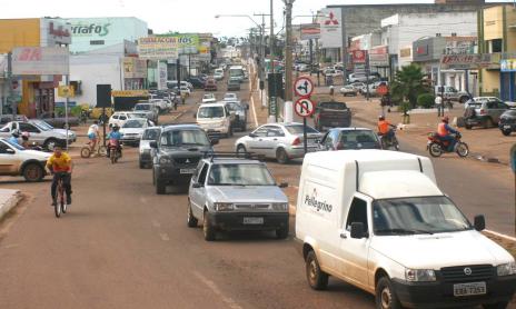 Prefeitura fará adequações de calçadas no centro de Araguaína