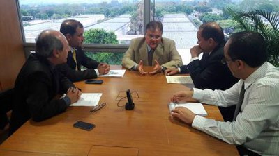 Em agenda na capital federal, Dimas consegue andamento de vários projetos para Araguaína