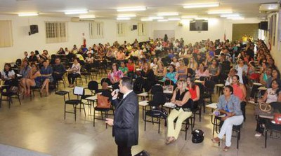 Prefeitura promove capacitação para profissionais da Educação de Araguaína