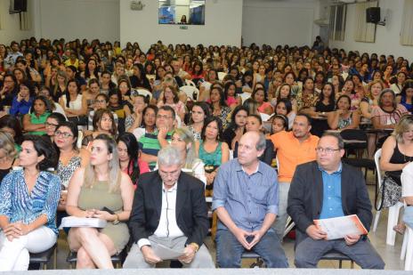 Fórum discute qualidade na Educação Infantil com professores de Araguaína