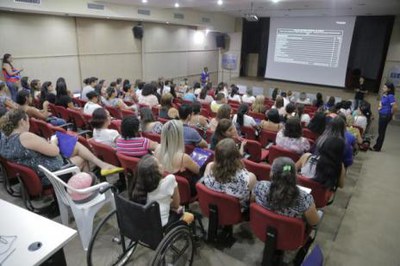 Seminário discute os Direitos das Pessoas com Deficiência em Araguaína