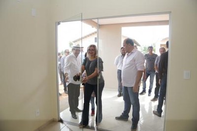 “Realizei sonho de muitos, era hora de realizar o meu”, diz corretora que recebeu casa própria