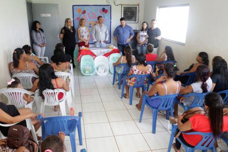 Futuras mamães de Araguaína ganham Kit Bebê com 11 itens