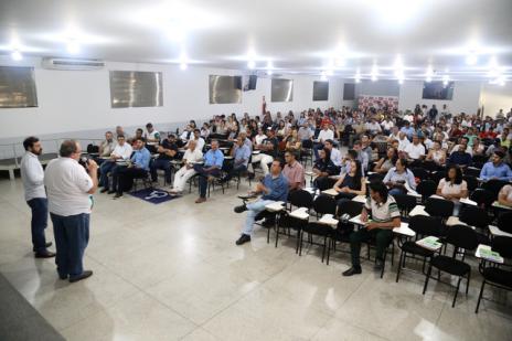 Seminário traz passo a passo para destinação de lixo hospitalar em Araguaína