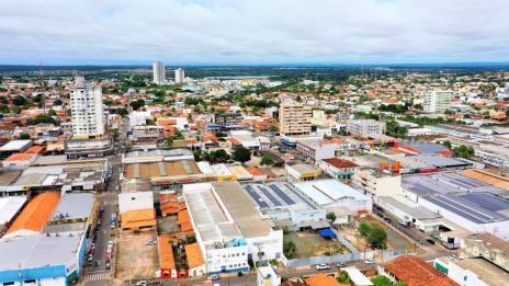 Dimas decreta novas medidas de contenção da covid-19 em Araguaína