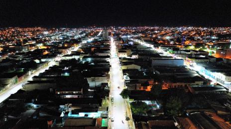 Instalação das novas luminárias LED chegará a 20% até o final de janeiro, em Araguaína
