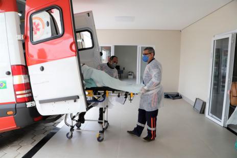 Pacientes com covid 19 são transferidos para nova Unidade do Hospital Municipal de Araguaína