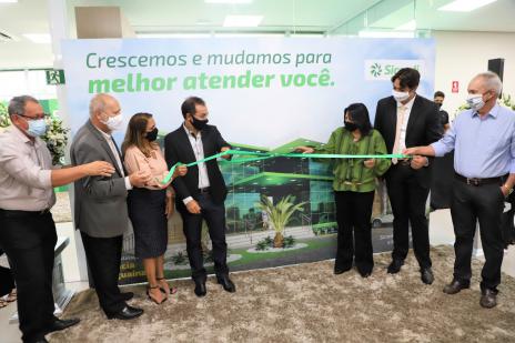 Em inauguração de nova agência bancária em Araguaína, prefeito fala sobre novo tempo na cidade