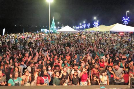 Fim de semana de mais infraestrutura na zona rural e evento cristão em Araguaína