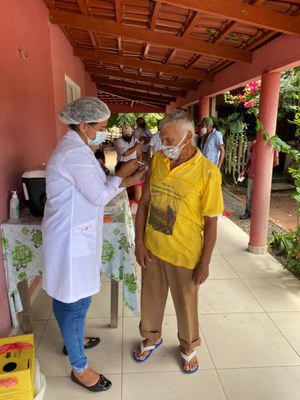Prefeitura de Araguaína inicia vacinação de idosos na zona rural