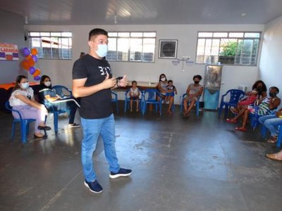 Prefeitura realiza conscientização sobre lúpus e mal de Alzheimer nos bairros