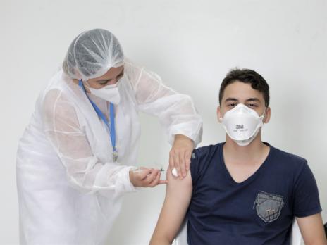 Vacinação contra covid-19 em Araguaína é ampliada para pessoas com 25 anos e mais
