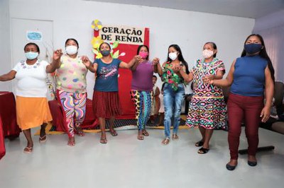 Venezuelanas refugiadas em Araguaína concluem 1º curso profissionalizante