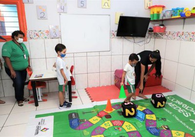 CCZ de Araguaína leva atividades às crianças para estimular desde cedo o combate à dengue