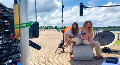 Duo Anavitória de Araguaína grava uma nova série na cidade