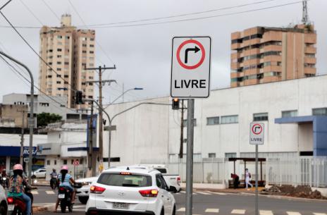 Nova sinalização: ASTT orienta motoristas sobre placas inéditas nas principais ruas de Araguaína