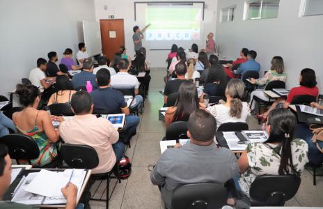 Servidores de Araguaína participam de treinamento sobre a nova Lei Nacional de Licitações e Contratos