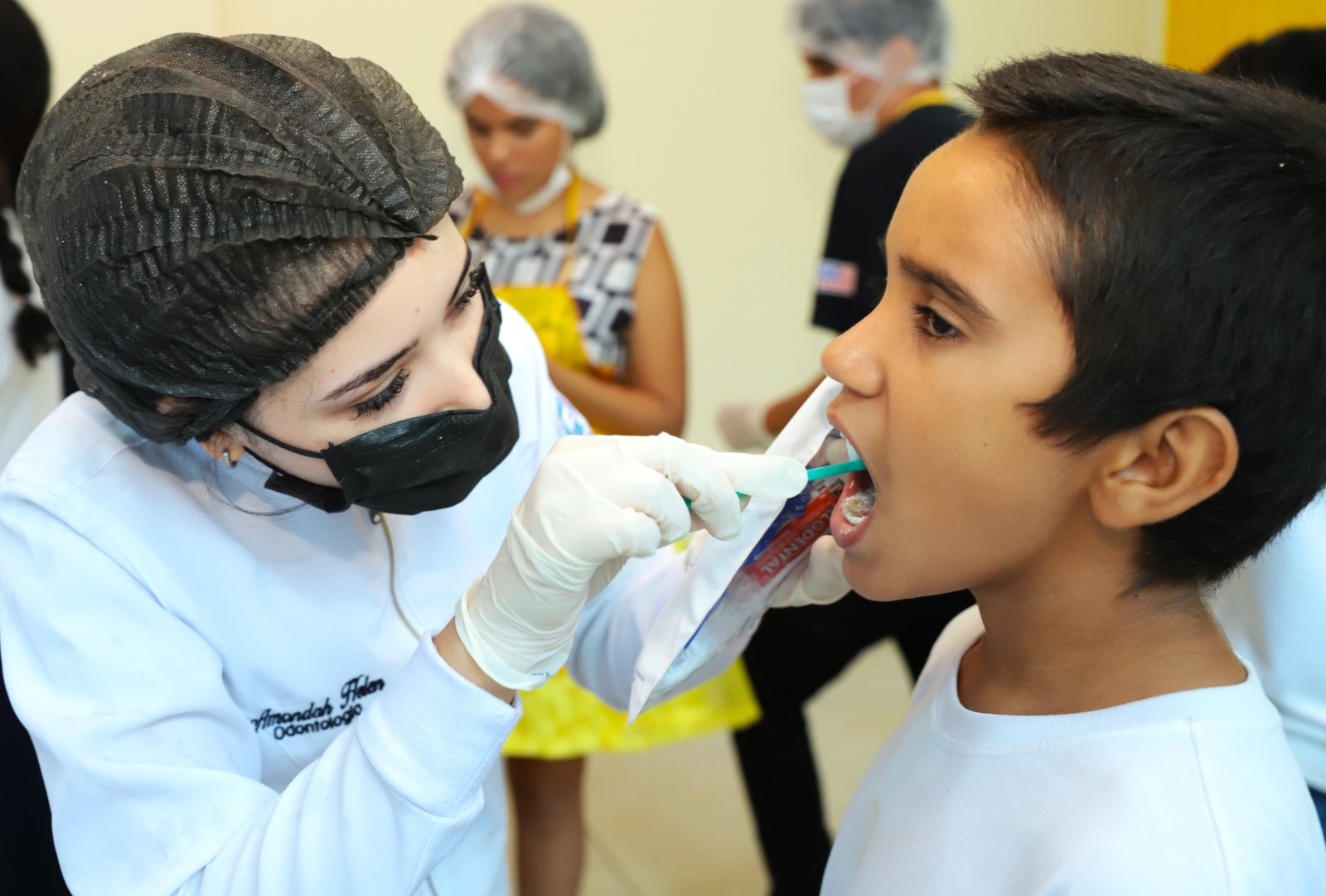 O evento, que segue até 27 de outubro, realiza diversas atividades para reforçar a prevenção de doenças que afetam a saúde bucal e a importância das medidas preventivas