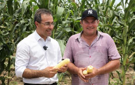 Comunidades rurais e assentamentos de Araguaína celebram a colheita do milho com o apoio da Prefeitura de Araguaína