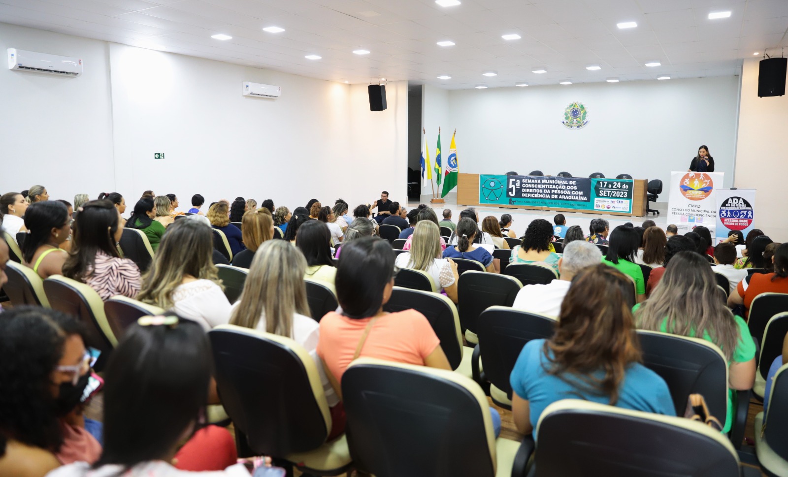O objetivo do fórum foi discutir a importância e as atribuições do Conselho Municipal da Pessoa com Deficiência na sociedade e no desenvolvimento das políticas públicas municipais de acolhimento, inclusão e oportunidade para as pessoas com deficiência