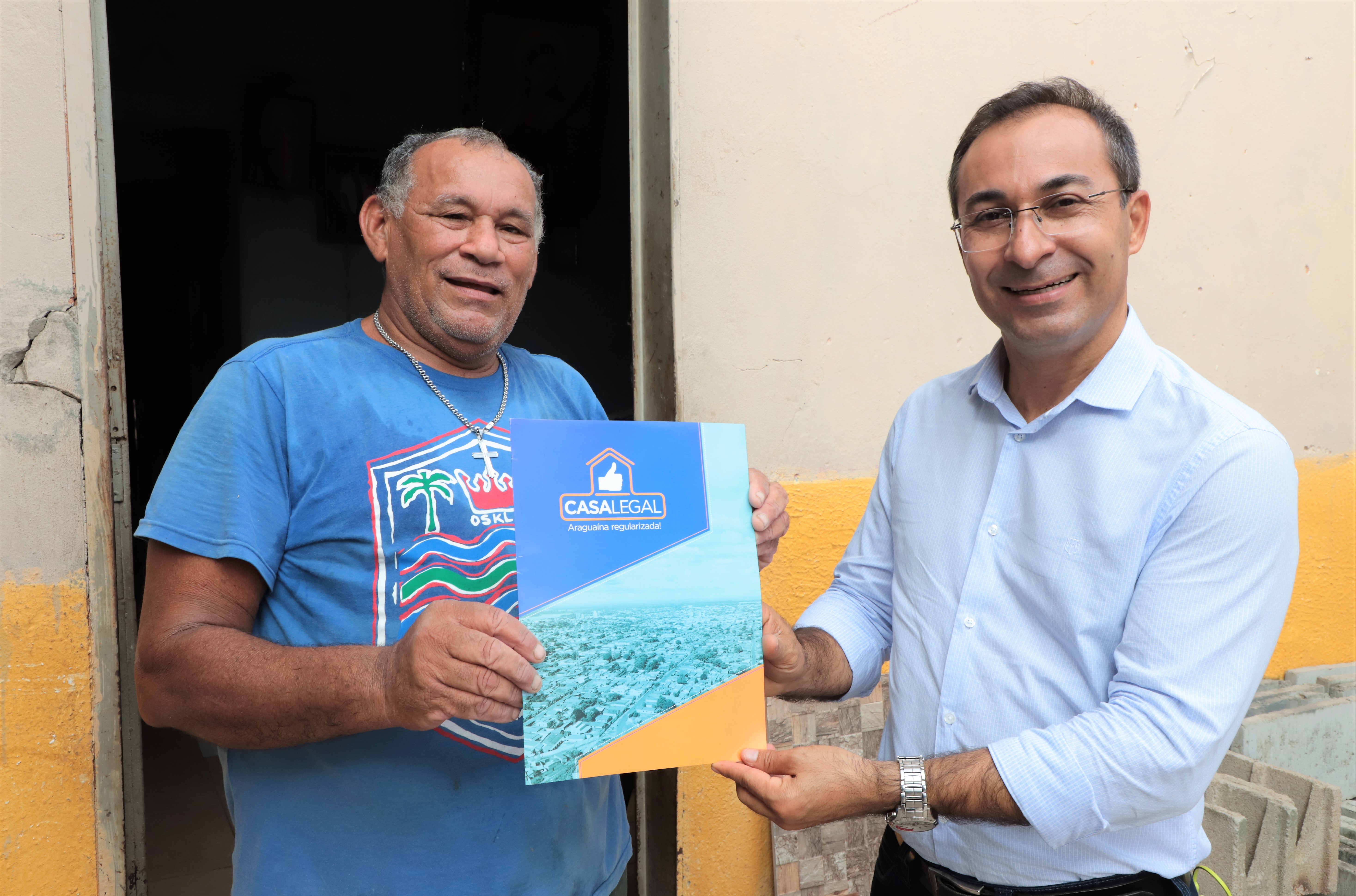 Iniciado em 2021, o programa Casa Legal já beneficiou quase 1.000 residências nos setores Araguaína Sul, Itaipu, Coimbra, Jardim das Flores, Vila Couto, entre outros