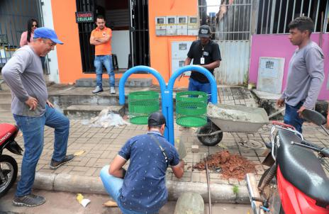 Quase 300 novas lixeiras são instaladas em diversos pontos de Araguaína