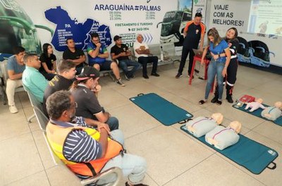 Servidores e agentes de viagem do Terminal Rodoviário de Araguaína recebem treinamento de primeiros socorros
