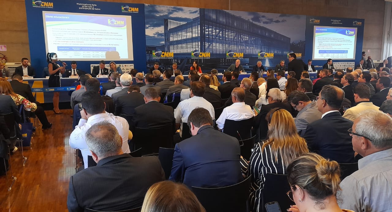 O fechamento de hospitais municipais também foi abordado pelos gestores. Caso não haja os repasses prontamente, essa possibilidade existe inclusive em Tocantinópolis, Filadélfia, Araguaína, entre outros municípios do Tocantins