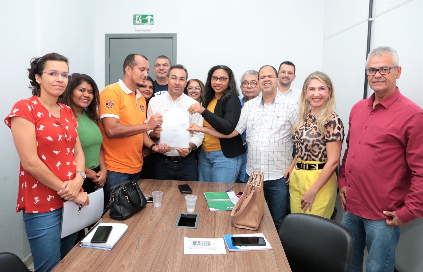 A reunião, realizada no último dia 14, também contou com a presença dos vereadores Gideon Soares e Marcos Duarte (Foto: Marcos Sandes/Secom Araguaína)