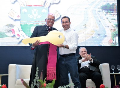 Wagner participa do evento de instalação da nova Diocese de Araguaína