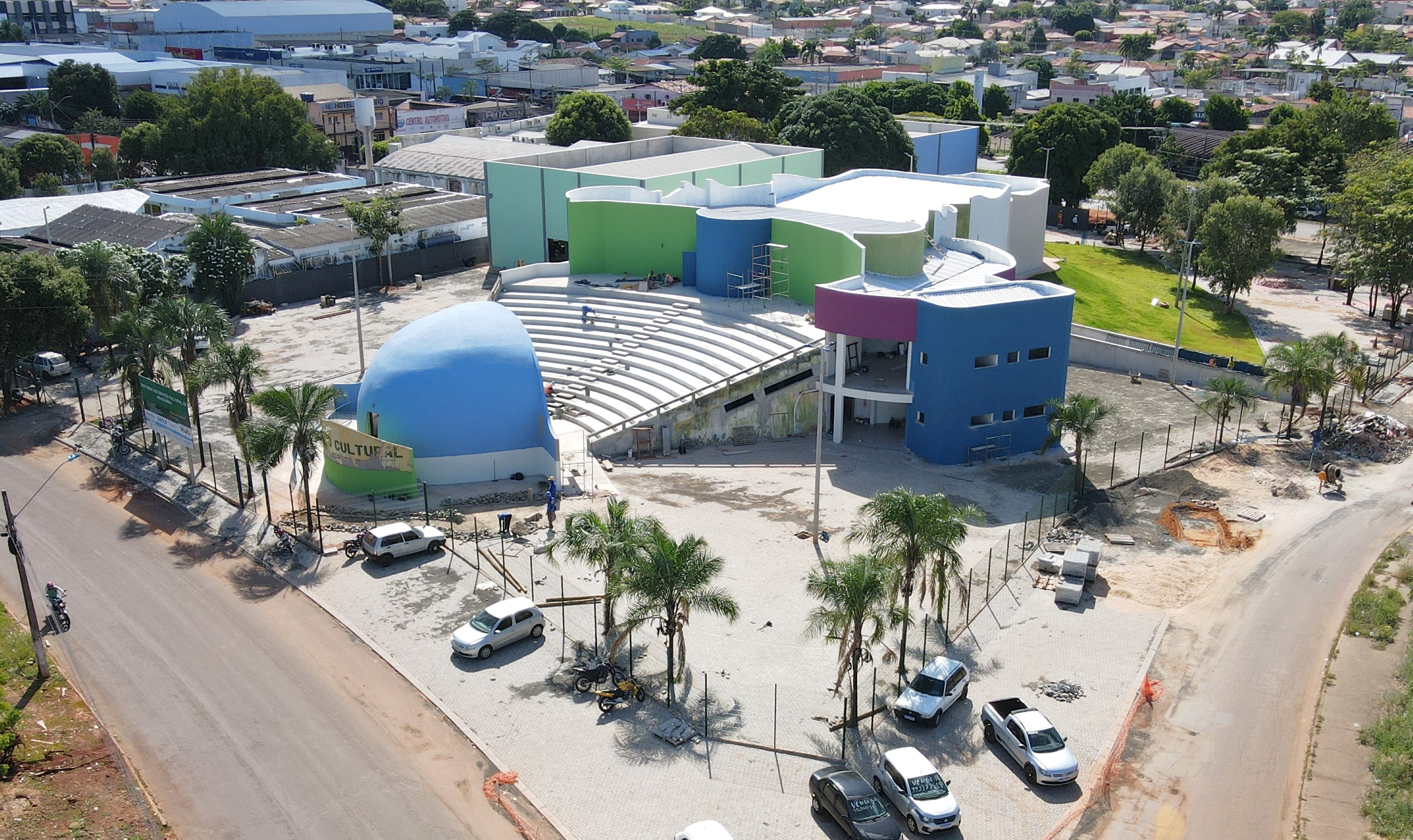 Além das novas estruturas que modernizam e ampliam o Espaço Cultural, todo o projeto de reestruturação foi pensado para garantir acessibilidade às pessoas com deficiência