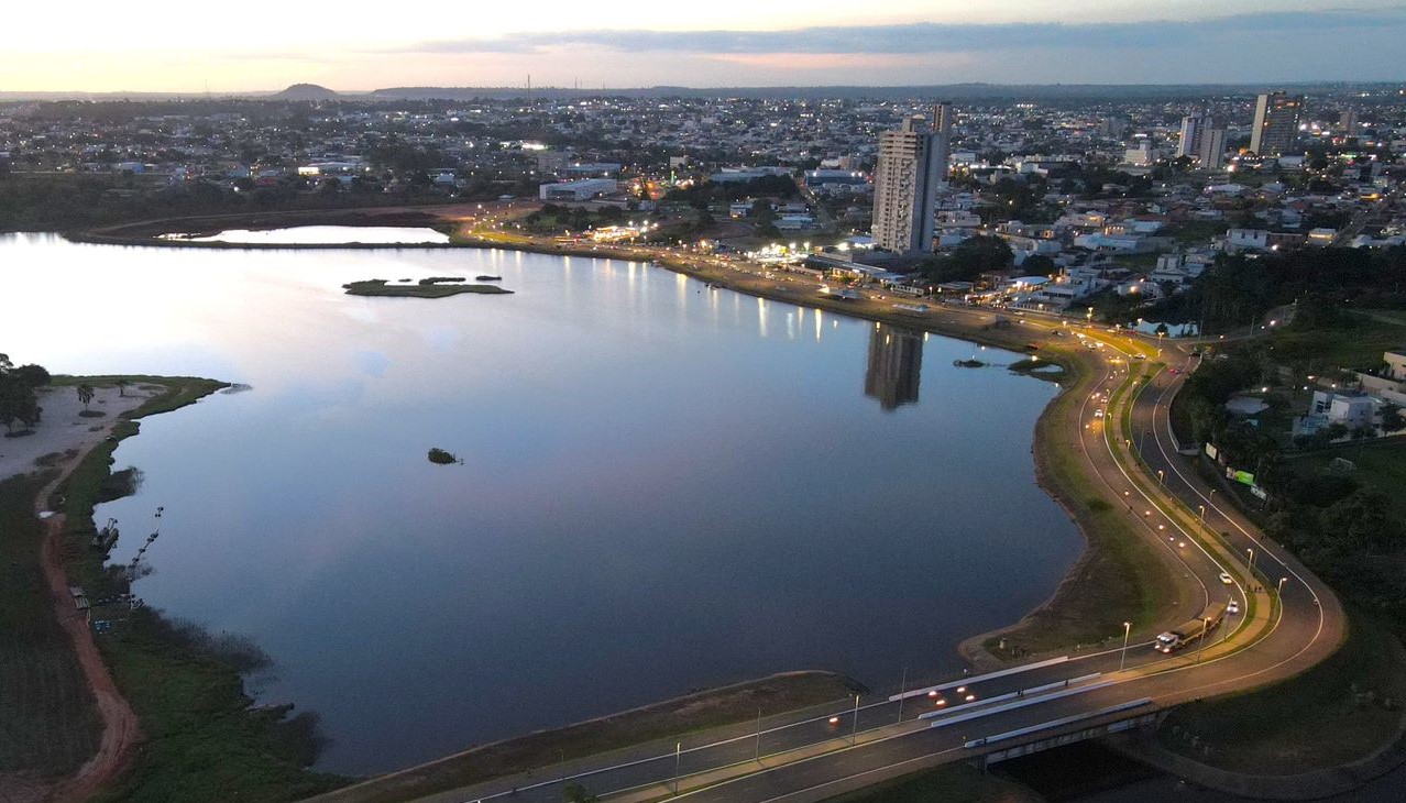 Serviços terceirizados, oriundos de convênios ou termos de cooperação técnica, como a coleta de lixo, transporte público e Restaurante Popular funcionarão normalmente nos dias mencionados