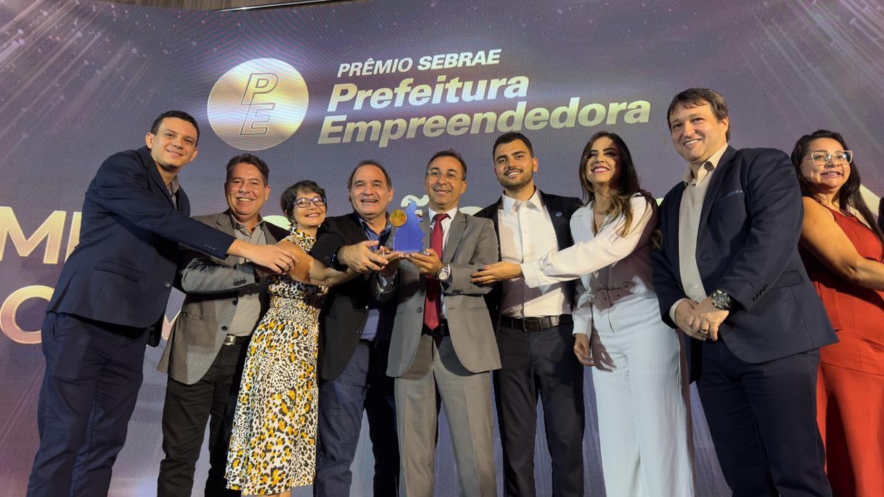 A cerimônia foi realizada na última quinta-feira, 18, na capital Palmas (TO), com a presença do prefeito Wagner Rodrigues, a primeira-dama Ana Paula, servidores municipais e representantes do Sebrae