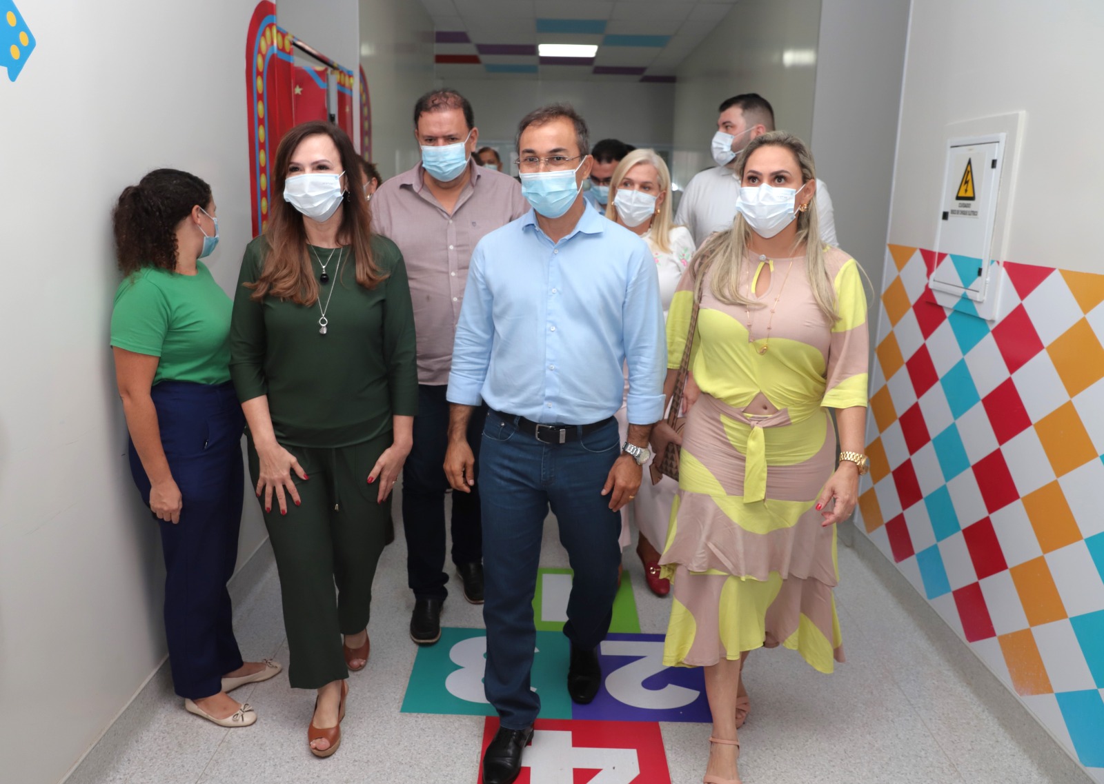 No Pronto Atendimento Infantil de Araguaína, 100% custeada pela prefeitura, Dorinha conheceu as instalações e os protocolos de atendimento.