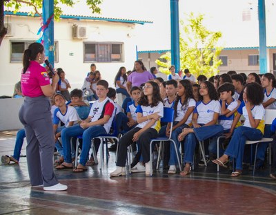 Agosto Lilás: Prefeitura realiza palestras de conscientização em locais estratégicos de Araguaína