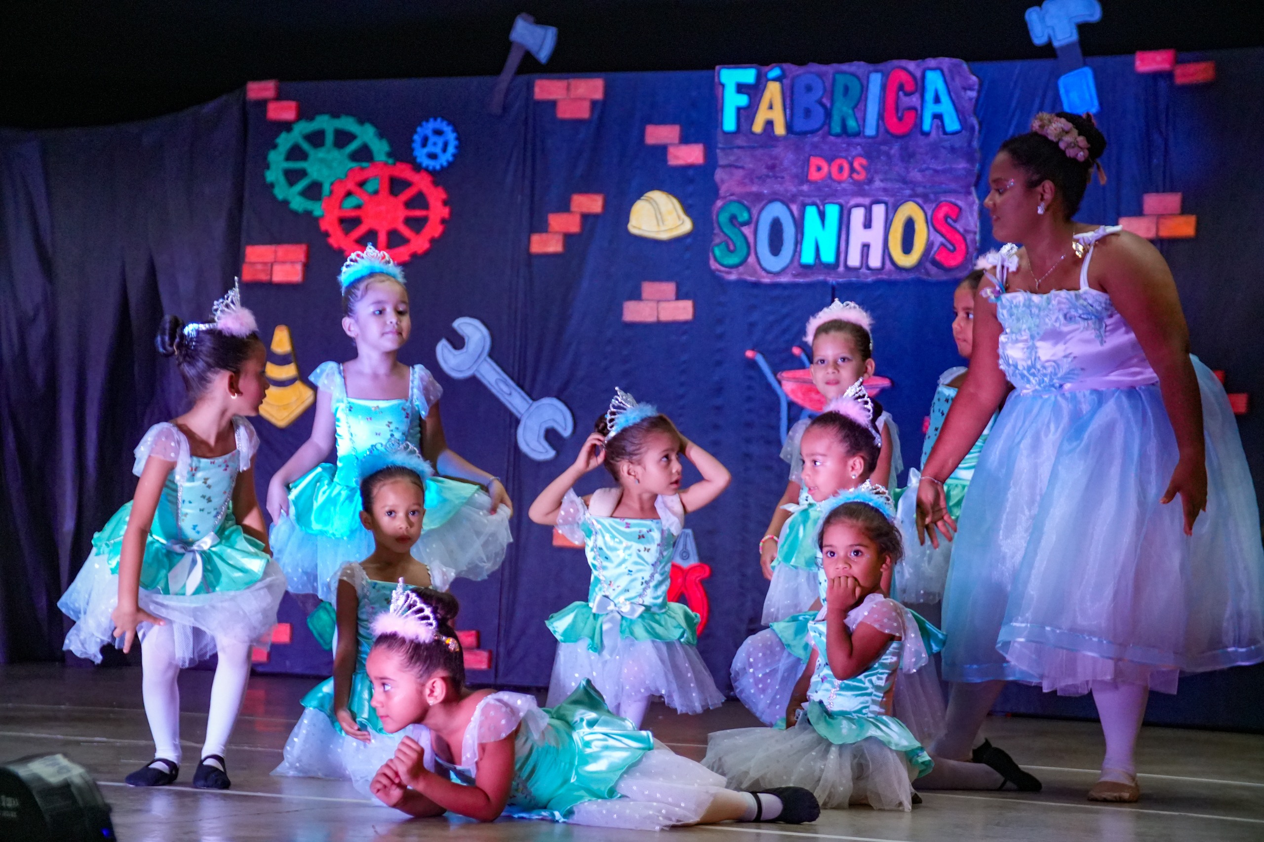 Alunos da Praça CEU realizam espetáculo especial de fim de ano