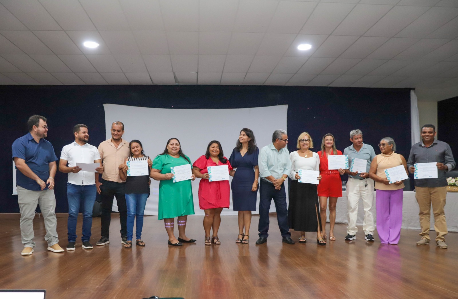 A celebração marcou os 30 anos de atuação dos agentes em Araguaína e reafirmou o compromisso da gestão em valorizar quem é elo entre a saúde e a população.