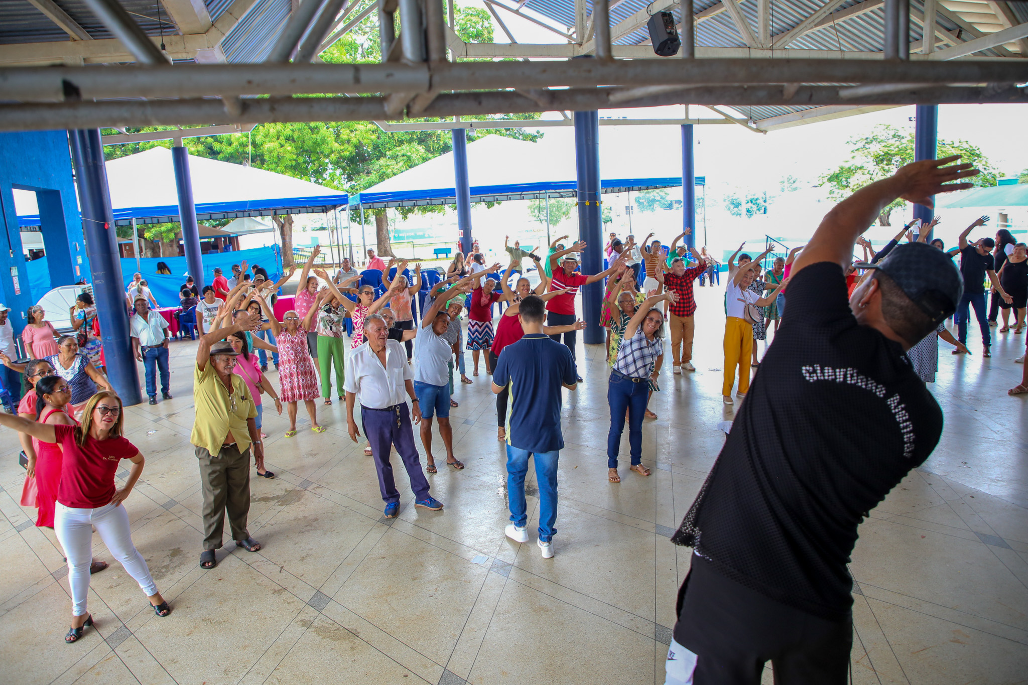 As vagas são limitadas e as inscrições devem ser feitas online, no link: https://bit.ly/conferenciaidoso2025