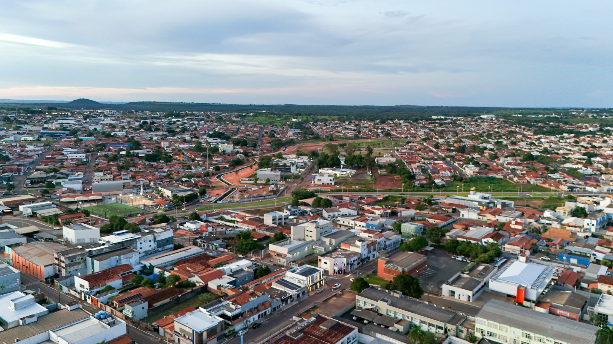 O DEC já está ativo para novos e antigos usuários cadastrados no WebISS e está regulamentado pelo Decreto Municipal nº 037/2025, publicado no Diário Oficial do Município nº 3.269, de 12 de maio de 2025