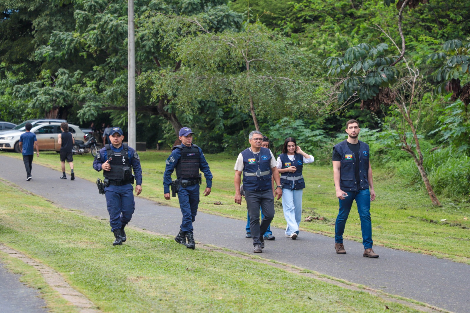 Prefeitura realiza operação para fiscalizar uso da focinheira em cães de grande porte em locais públicos de Araguaína