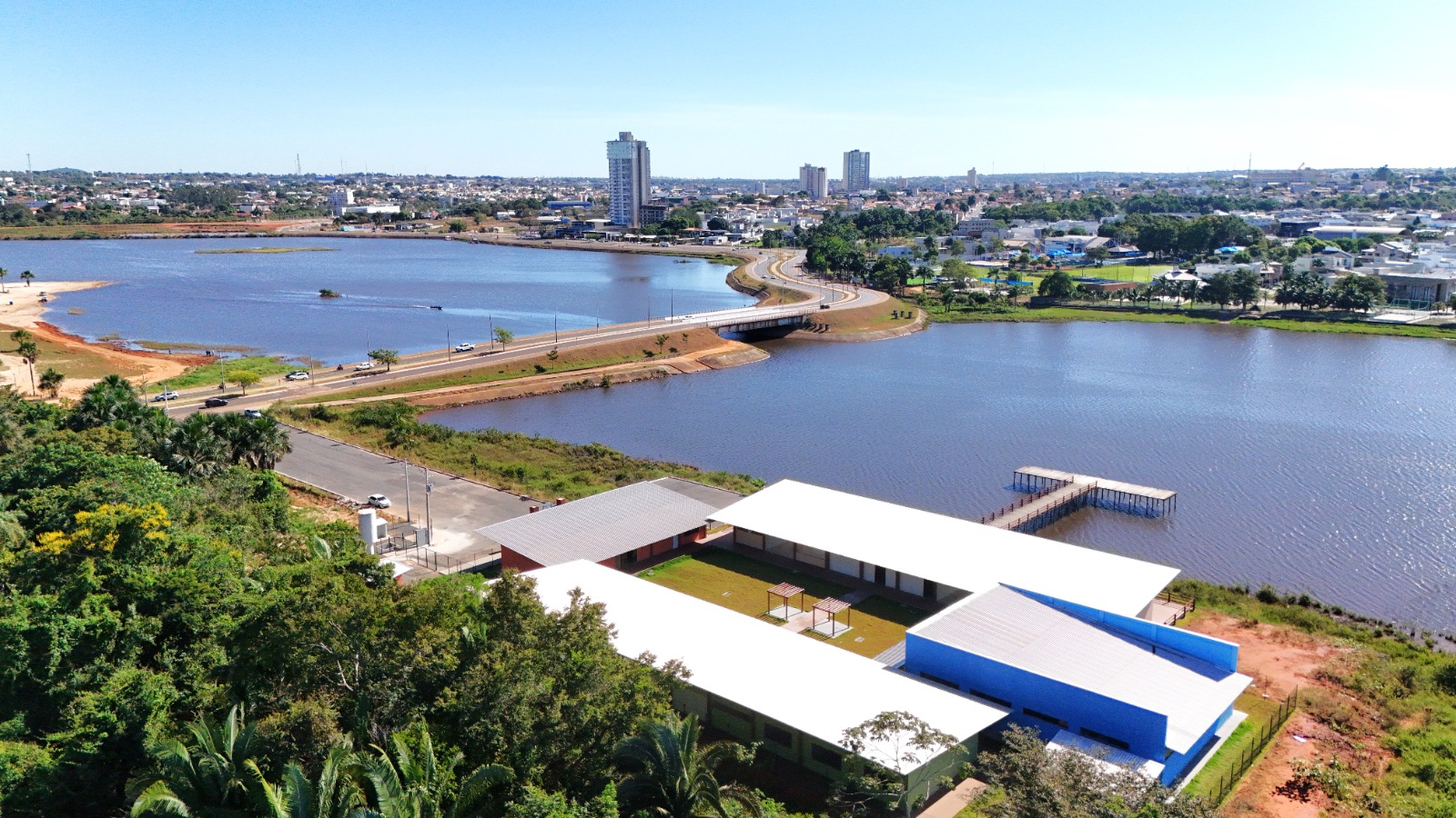 Wagner entrega primeiro Centro de Canoagem de Araguaína