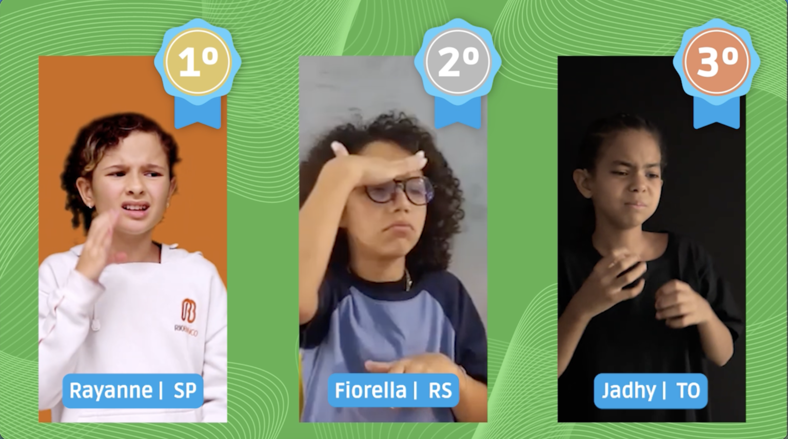 Aluna de Libras de Araguaína recebe prêmio nacional de Literatura Surda