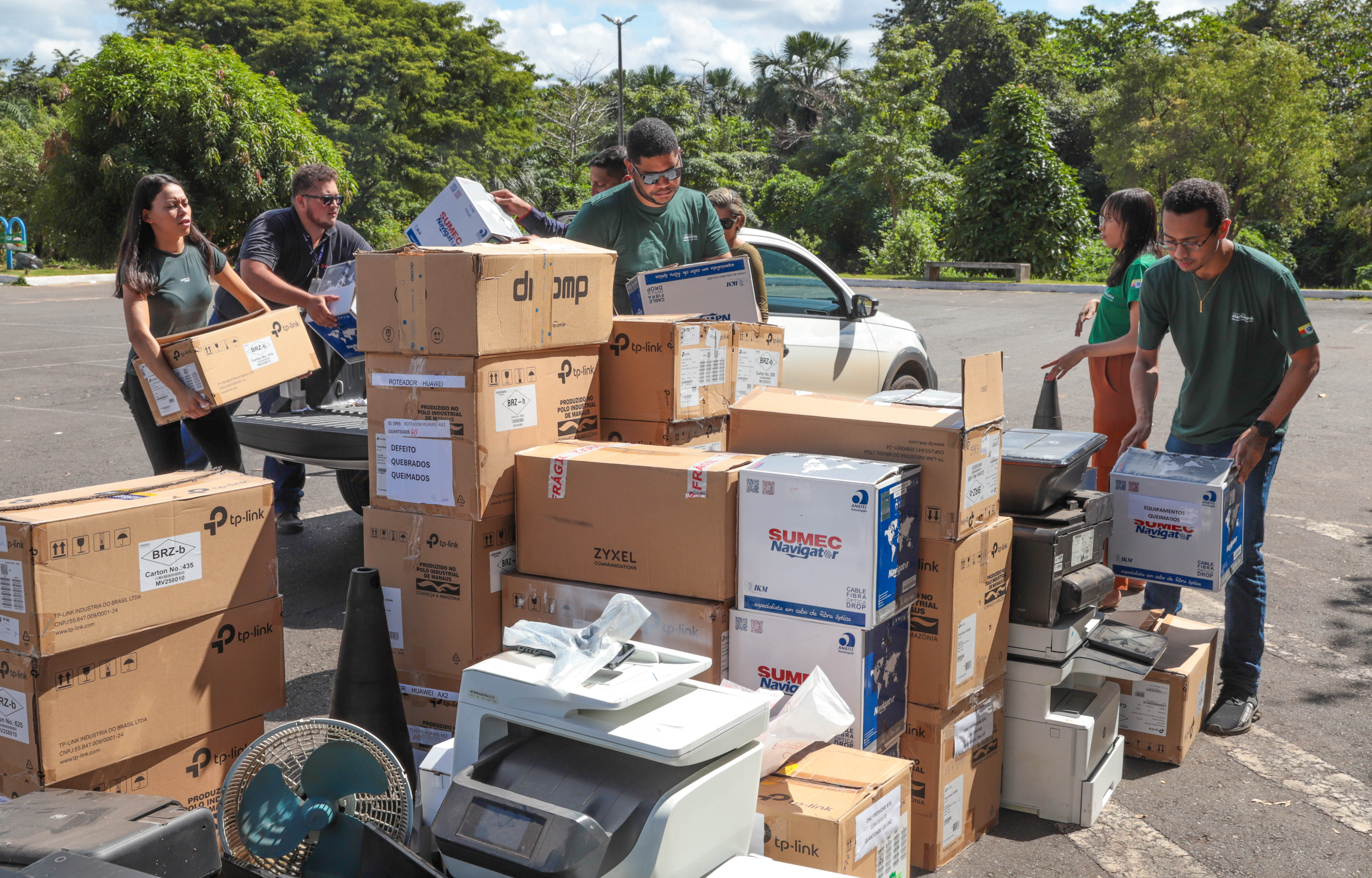 Araguaína recebe Caravana “Eletrônico não é Lixo” para incentivar descarte correto de resíduos eletrônicos