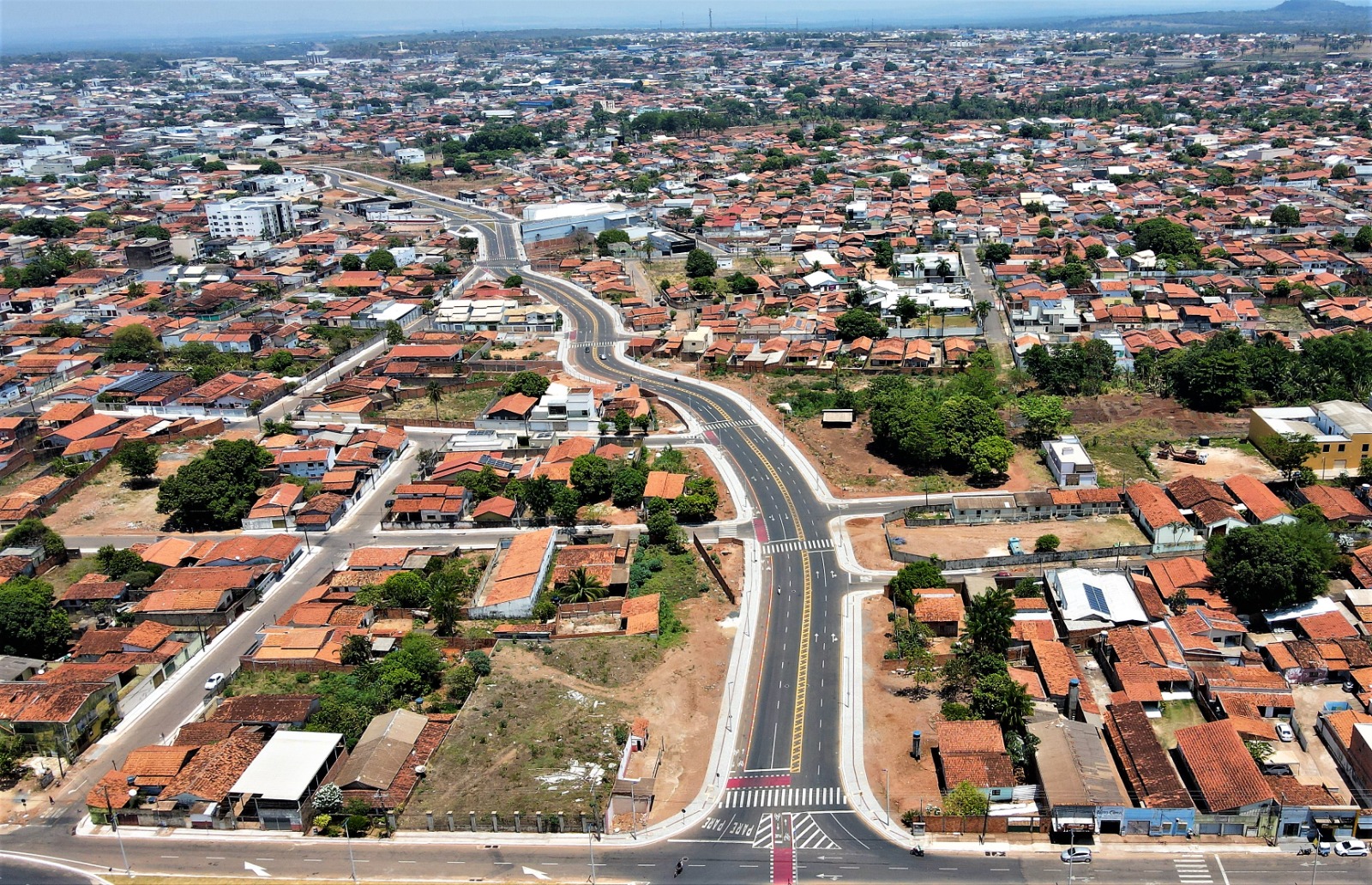 As vagas incluem professores, enfermeiros, psicólogos, carreira fiscal, assistência social, engenharia, tecnologia da informação, engenheiros, entre outras. O concurso prevê, ainda, cadastro de reserva
