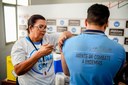 Prefeitura inicia vacinação de profissionais da Saúde e amplia combate à Dengue com novas estratégias