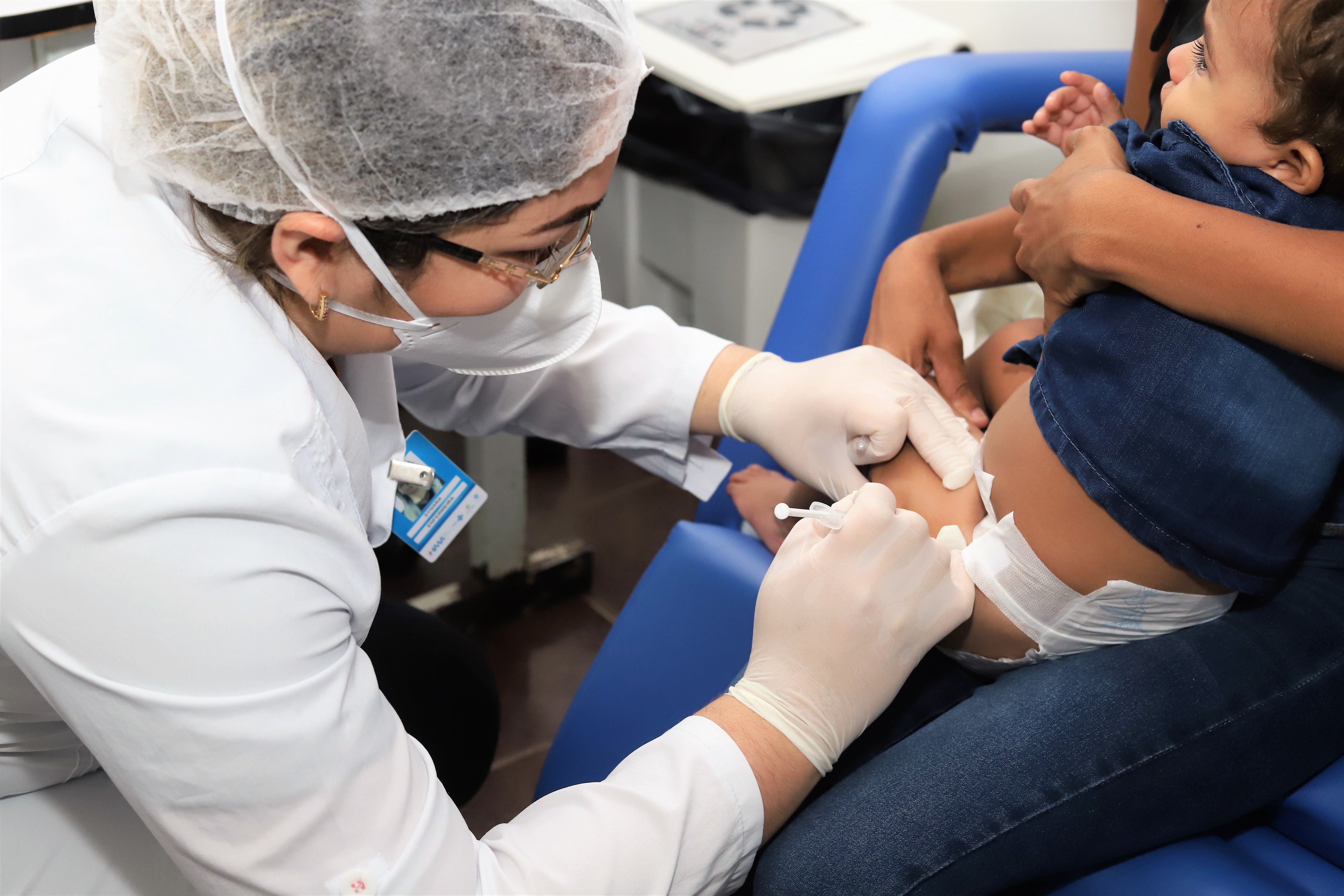 Saúde de Araguaína inicia aplicação de medicamento que previne infecções respiratórias em crianças de alto risco